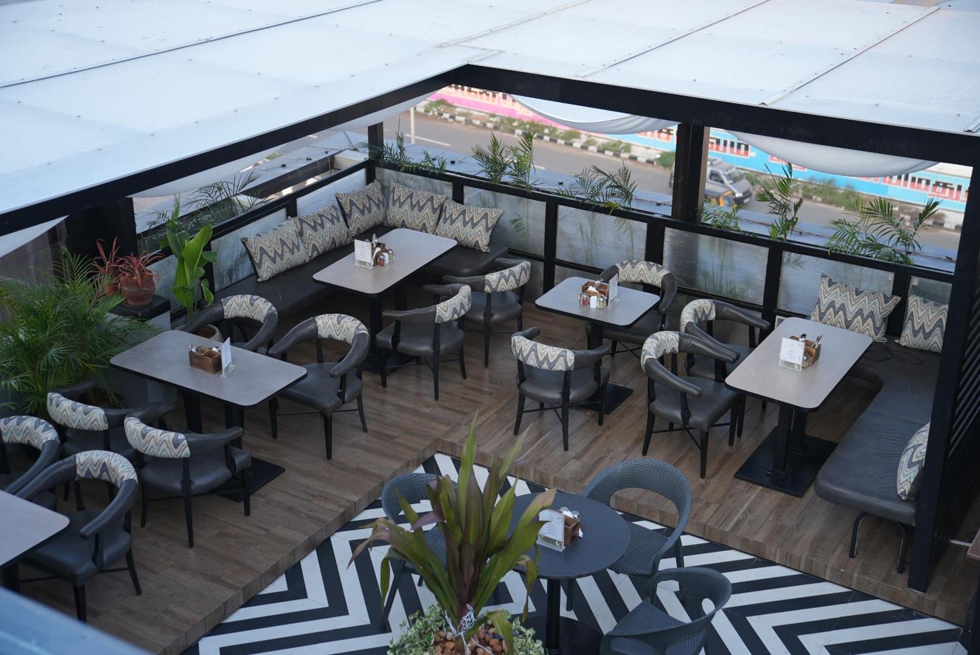Hotel Srr Grand Chennai Eksteriør bilde