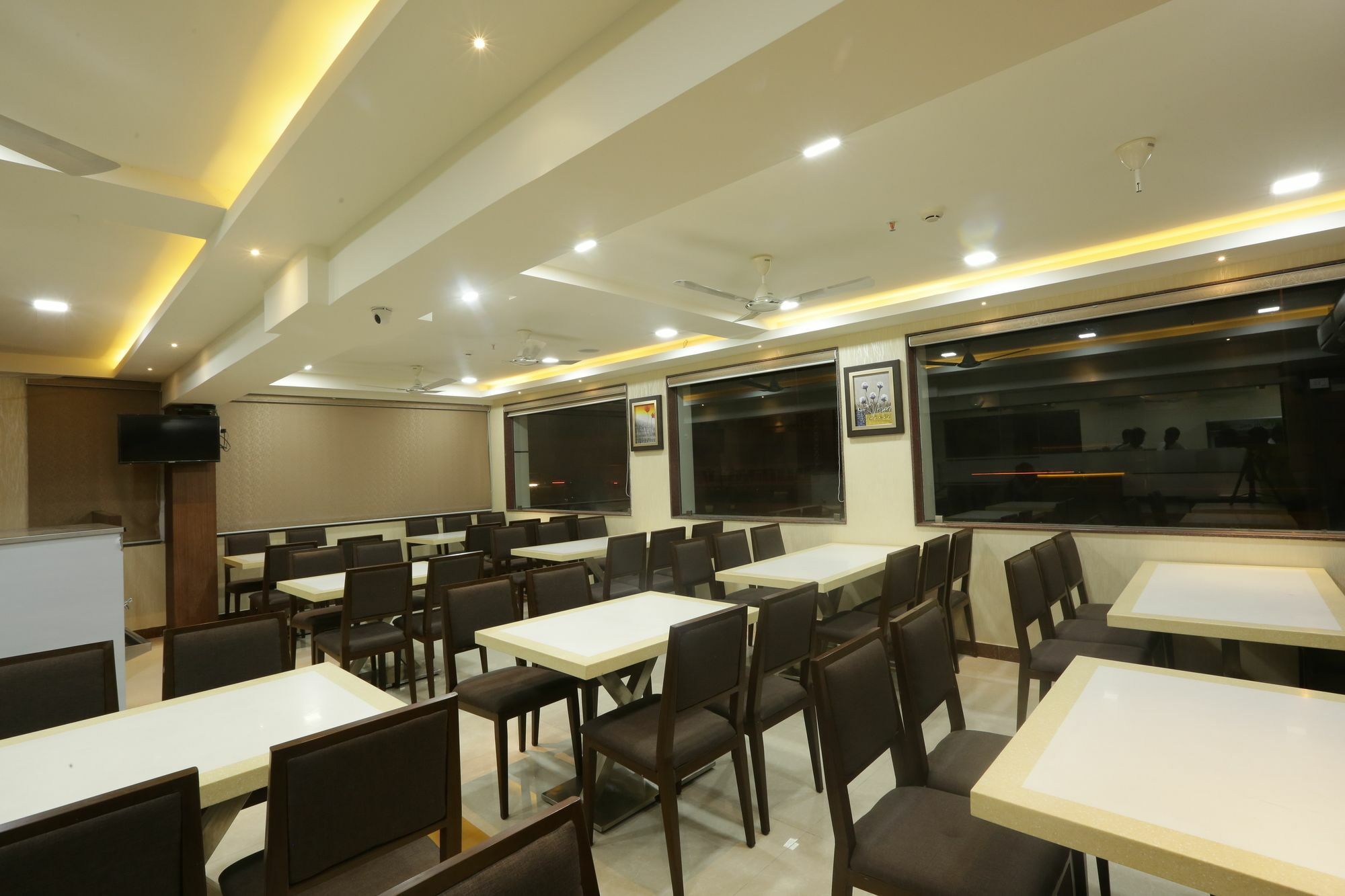 Hotel Srr Grand Chennai Eksteriør bilde